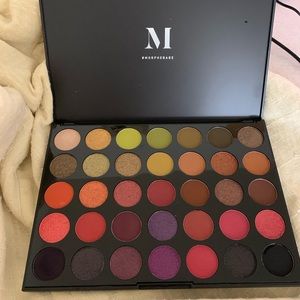 Morphe Boss Mood Palette